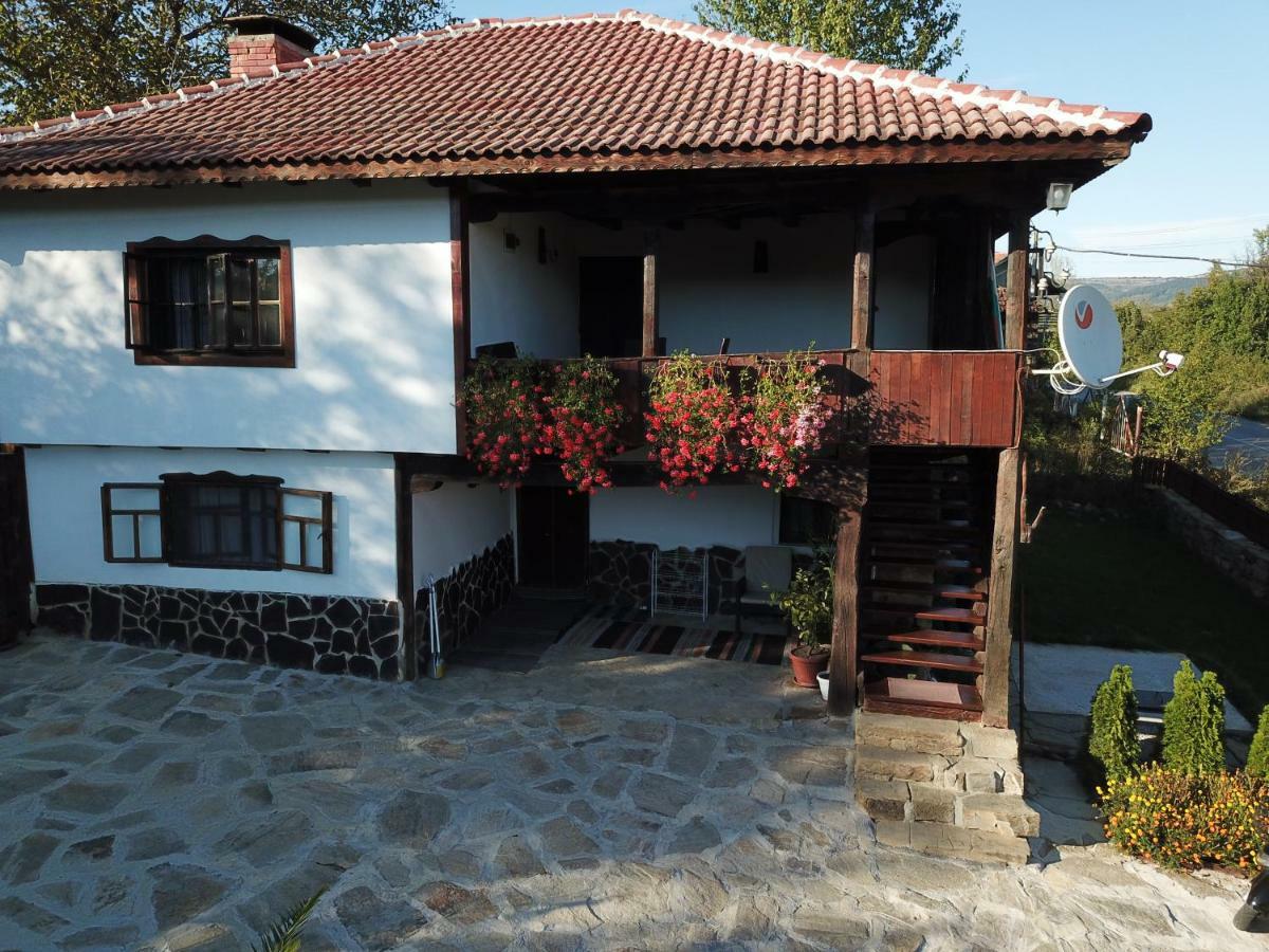 Митровата къща Villa Raynovtsi Екстериор снимка